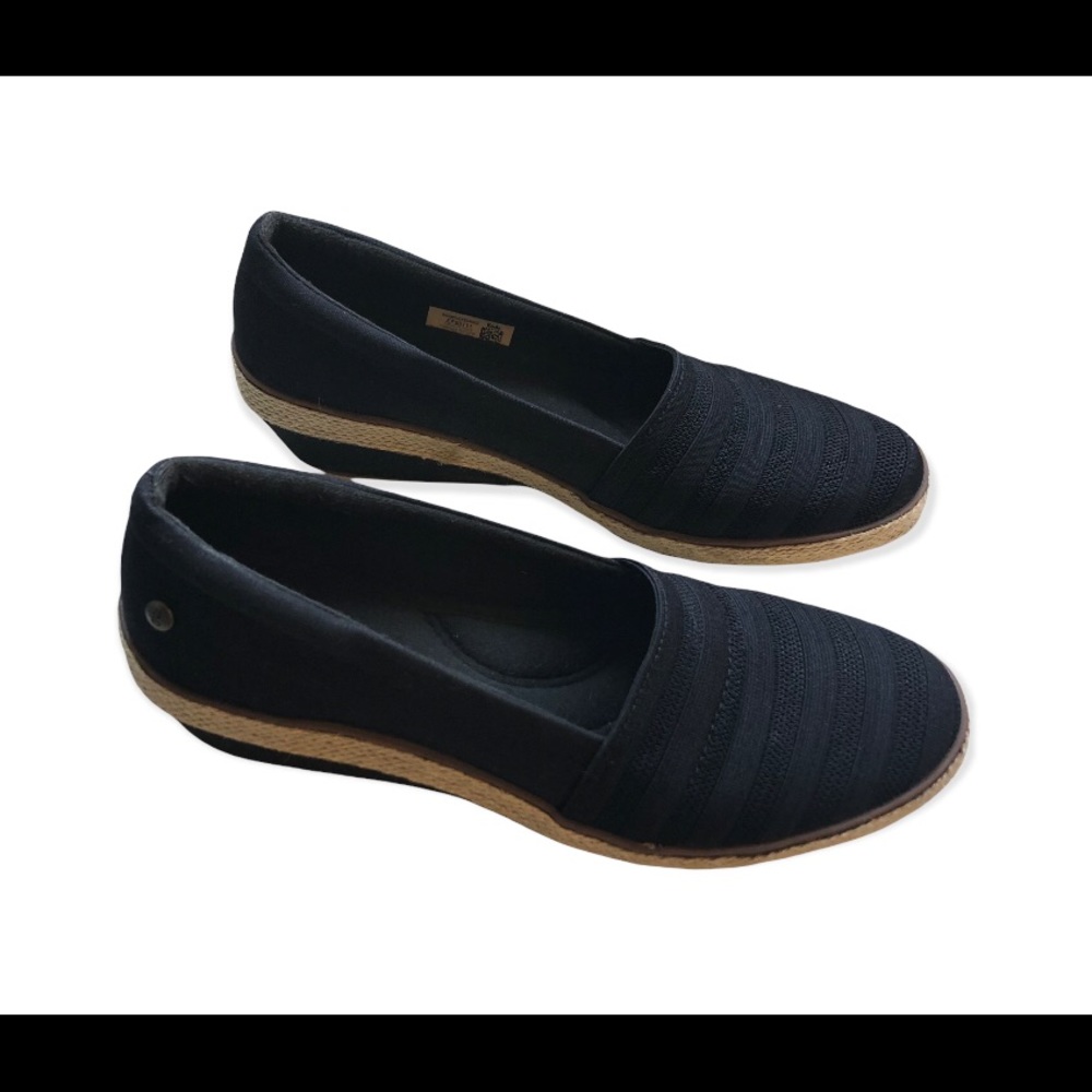 Grasshopper Memory Deluxe Shoes by Keds